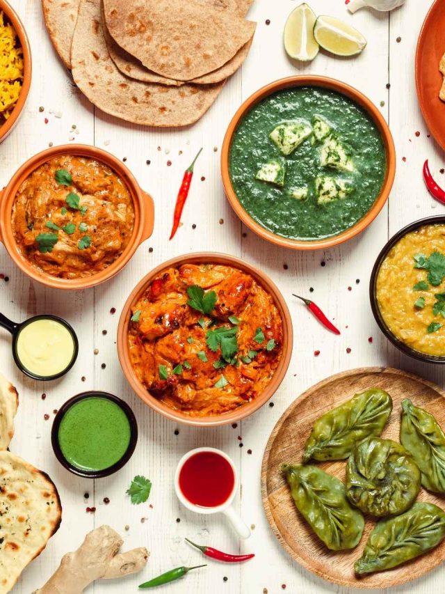 भारत के हर राज्य से 2025 में सर्वश्रेष्ठ पारंपरिक व्यंजन: स्वाद की विविधता में बसा देश